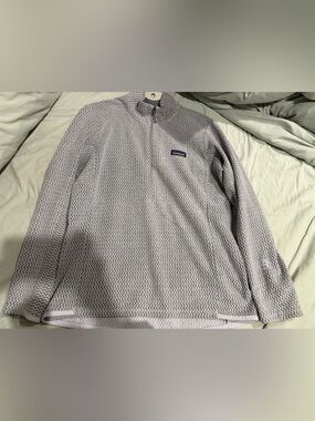 Patagonia Lavender Airzip 1/4 zip Fleece Pullover